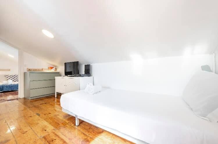 Whome The Loft In Principe Real Lisbon Exterior photo